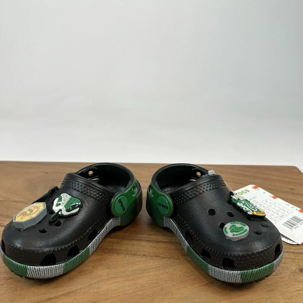 New NWT‎ Little Kids Crocs Harry Potter Slytherin Clogs Shoes Size 5 C
